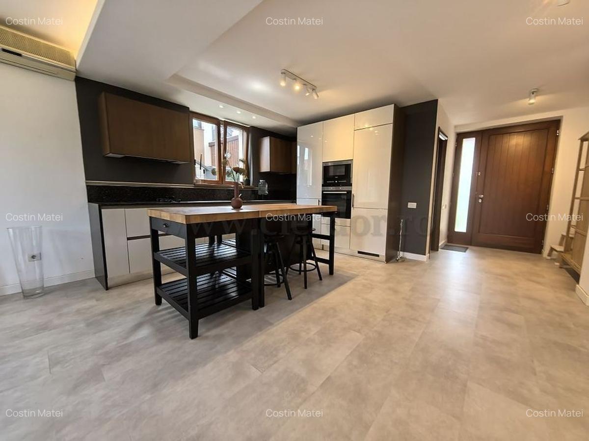 Vilă cu 5 camere de închiriat în zona Pipera - 4 Vilă cu 5 camere de închiriat în zona Pipera - 4