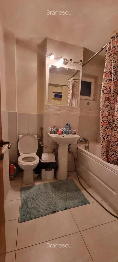Inchiriez apart. 3 camere, Pitesti, I.C.Bratianu, deasupra Policlinicii 2 mai - 14