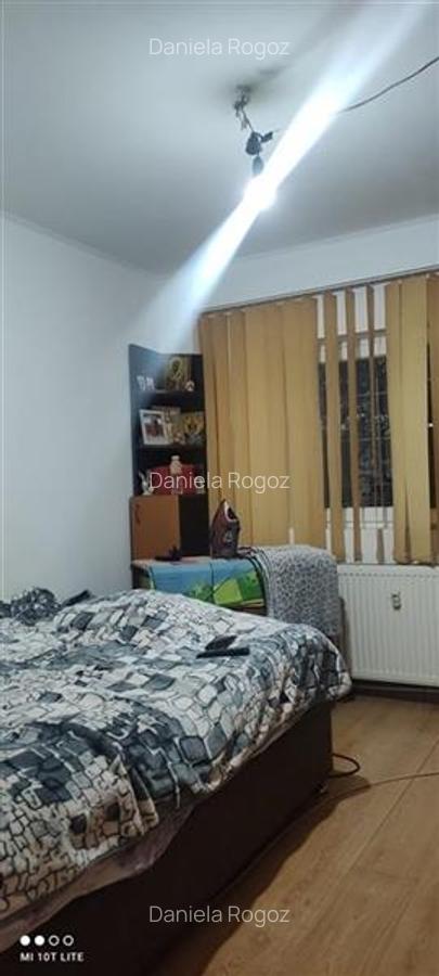 Apartament cu 4 camere decomandat în Fizicienilor - 6