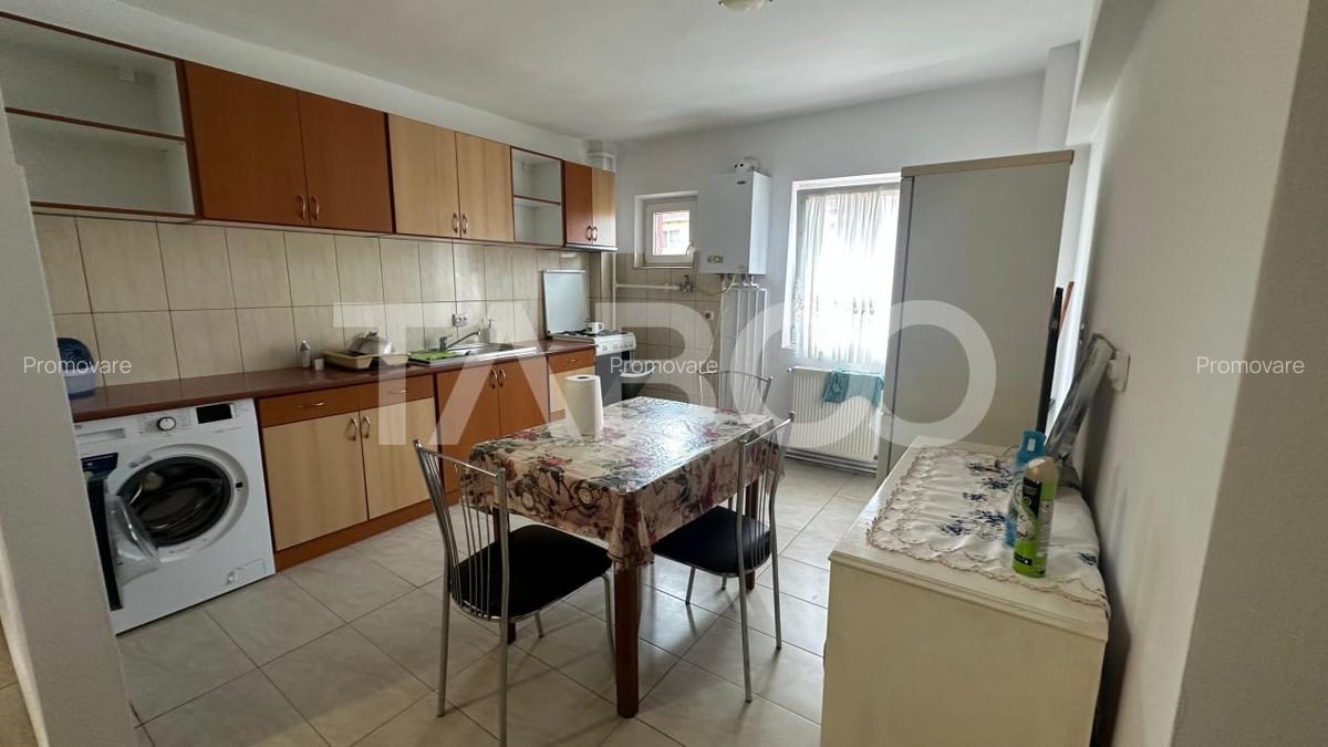 Apartament decomandat 3 camere pivnita balcon zona Lazaret Sibiu - 3