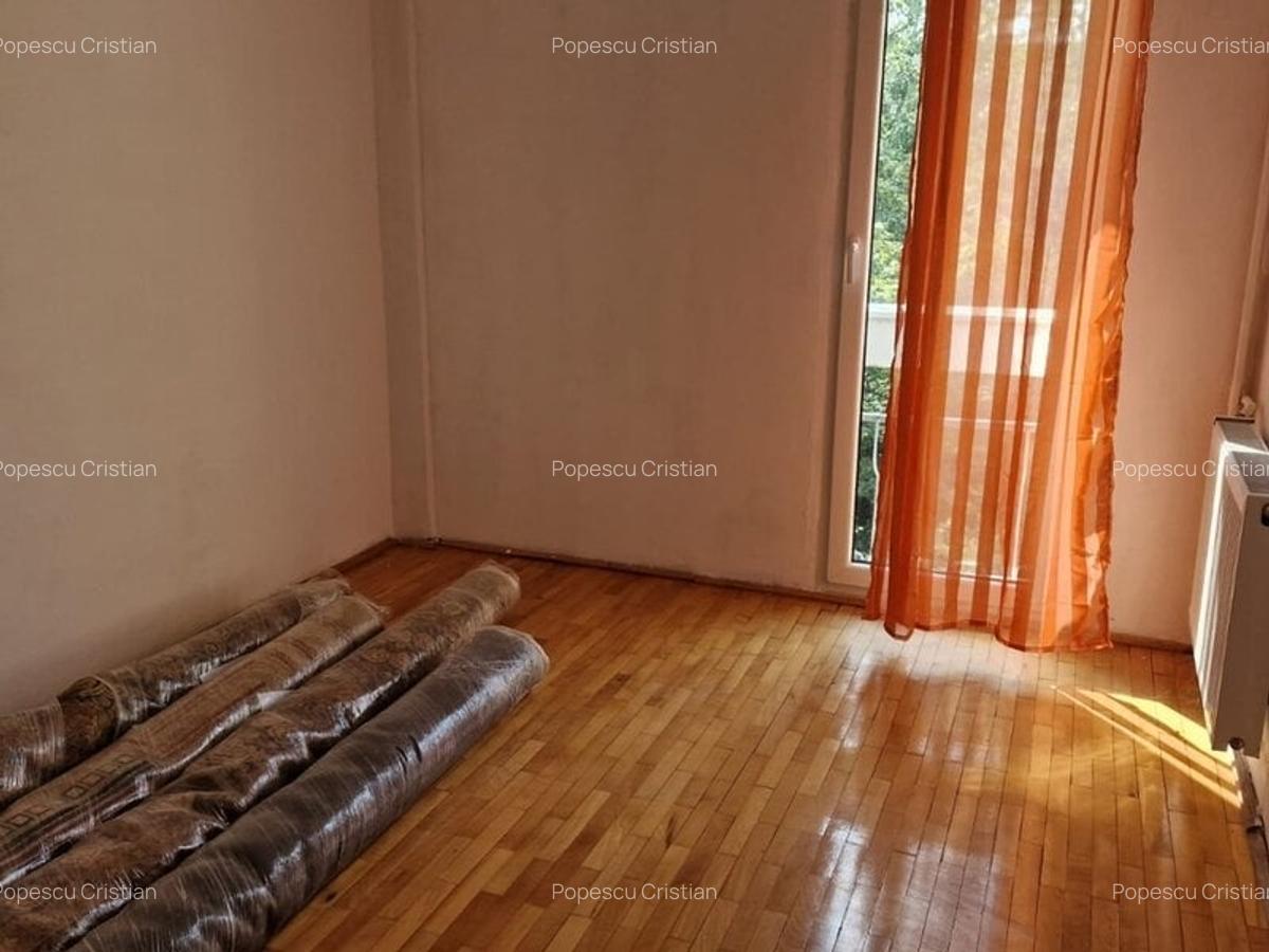 Titan,C-tin  Brancusi, Nicolae Grigorescu, Parc I.O.R - 5