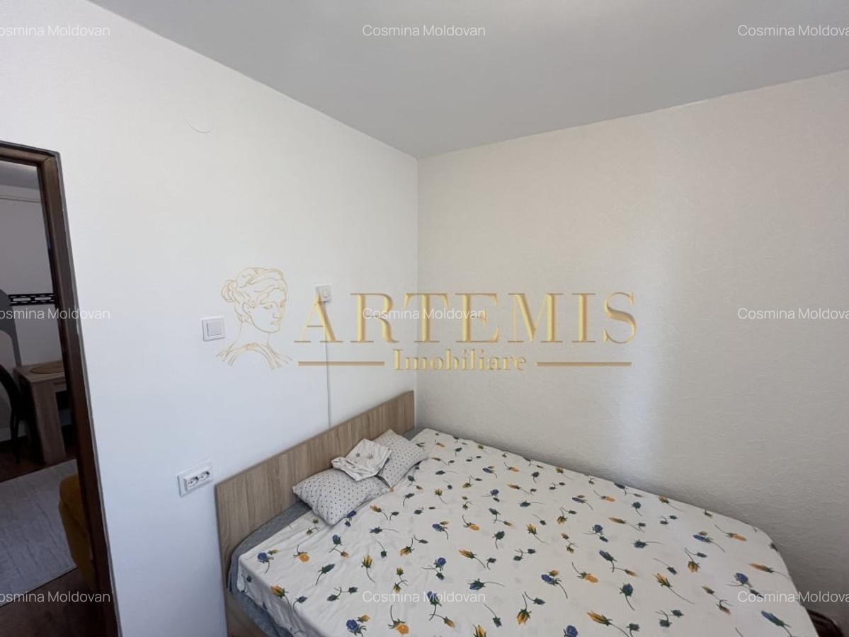 Apartament de 2 camere, 35 mp., zona Decebal - 4