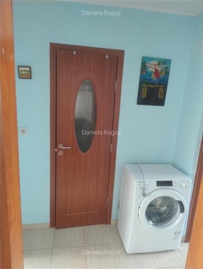 Apartament de inchiriat  3 camere 1Decembrie 1918 - 2