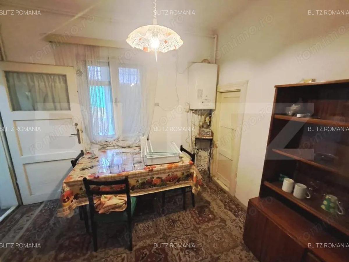 Casa cu Poten?ial in Bra?ov Ideala pentru Locuin?a sau Afacere - 2