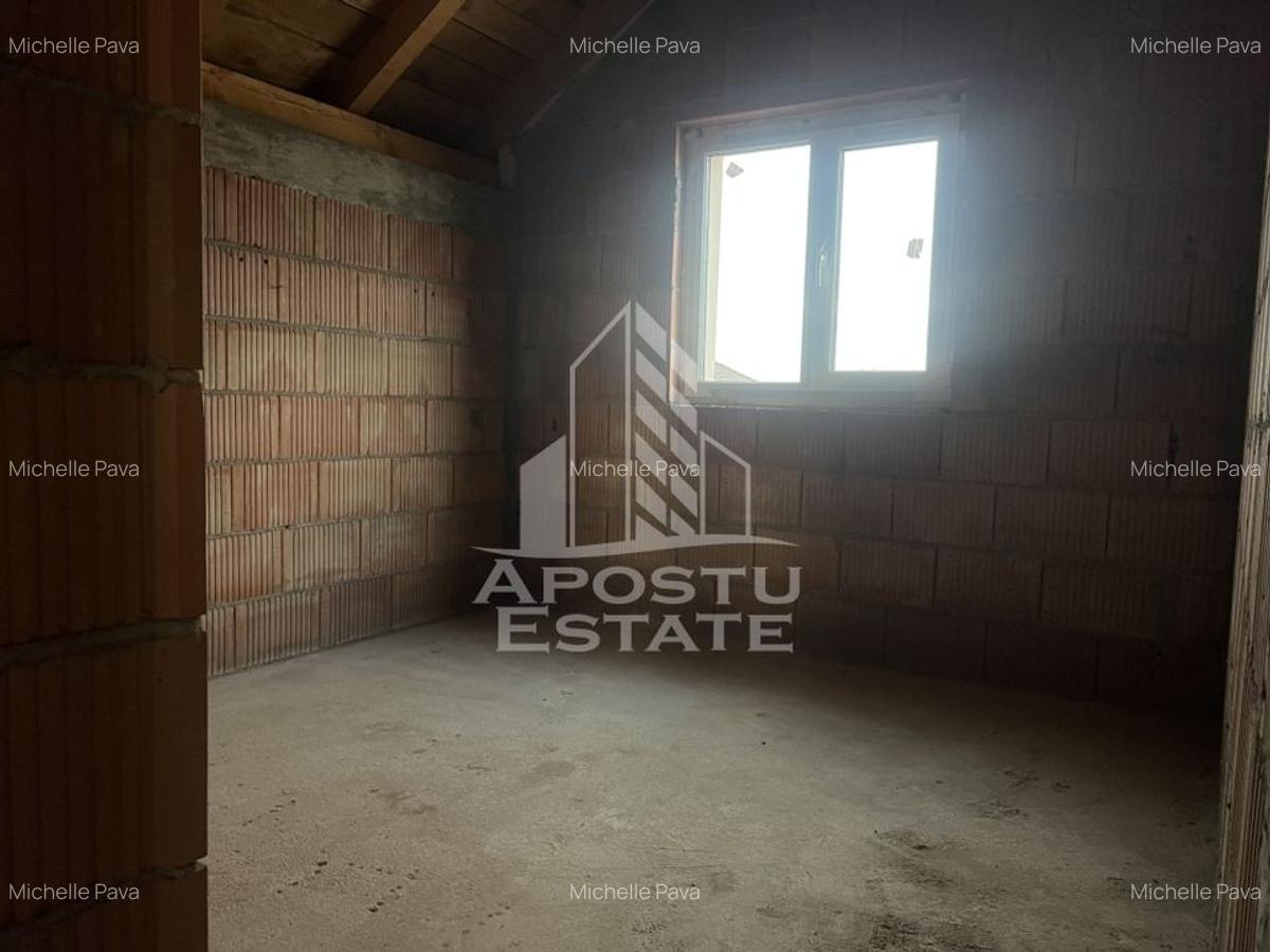 Casa individuala la rosu, teren 700mp, Giarmata - 17