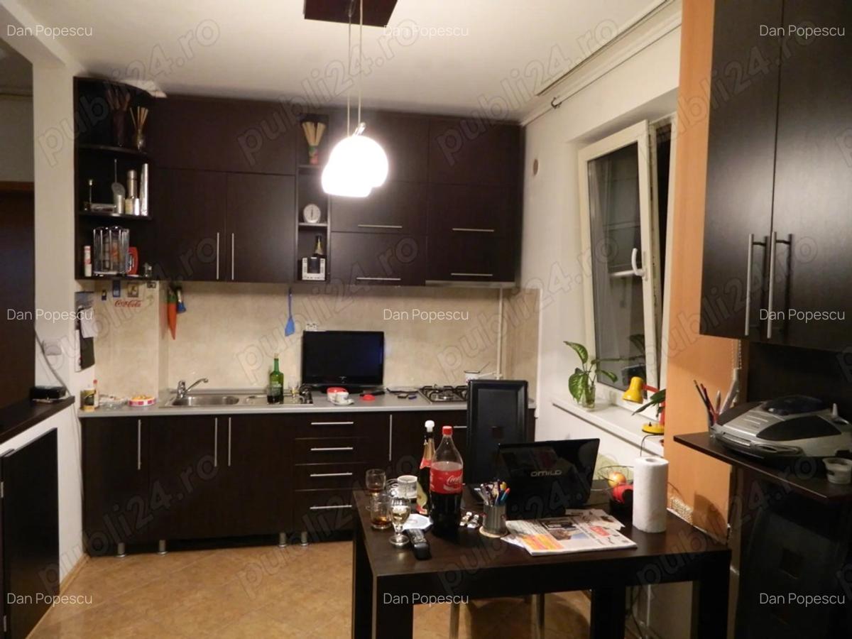 Vand apartament 2 camere zona calea dumbravii - 9 Vand apartament 2 camere zona calea dumbravii - 9