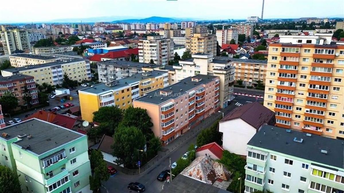 Spatiu comercial,vitrinat,doua intrari,acces facil, Calea Bucuresti,Astra,Brasov - 14