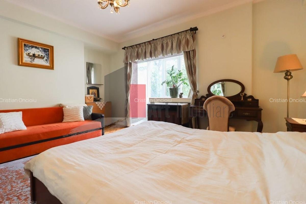Apartament cu 3 camere semidecomandat în Universitate - 14