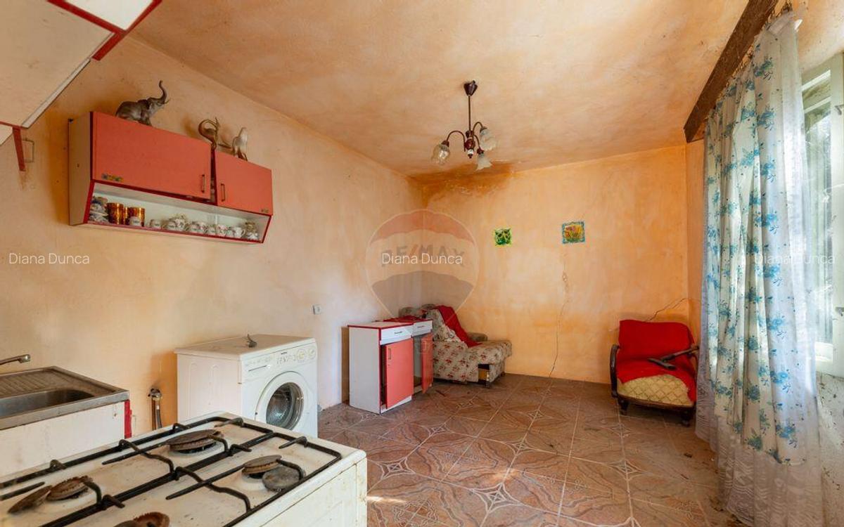 Casa / Vila cu 3 camere de vanzare - 11