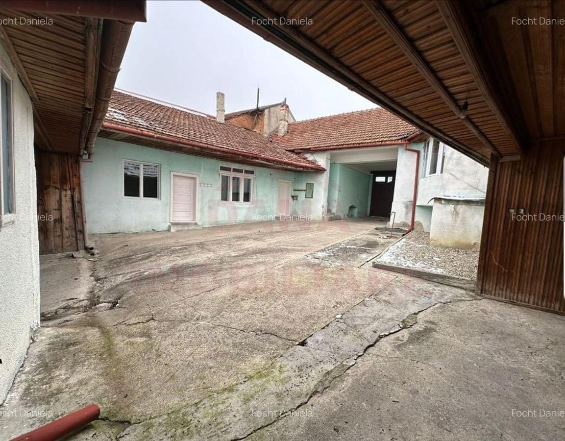 CASĂ DE VÎNZARE ÎN ILOVA\7 CAMERE, JUD.CARAȘ-SEVERIN - 10