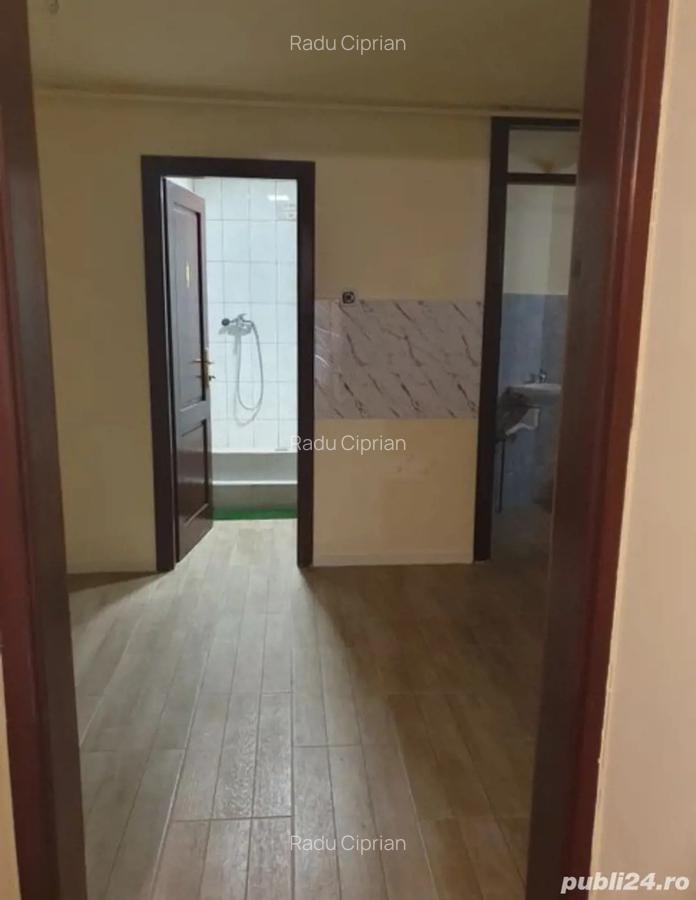 Spatiu comercial - 2