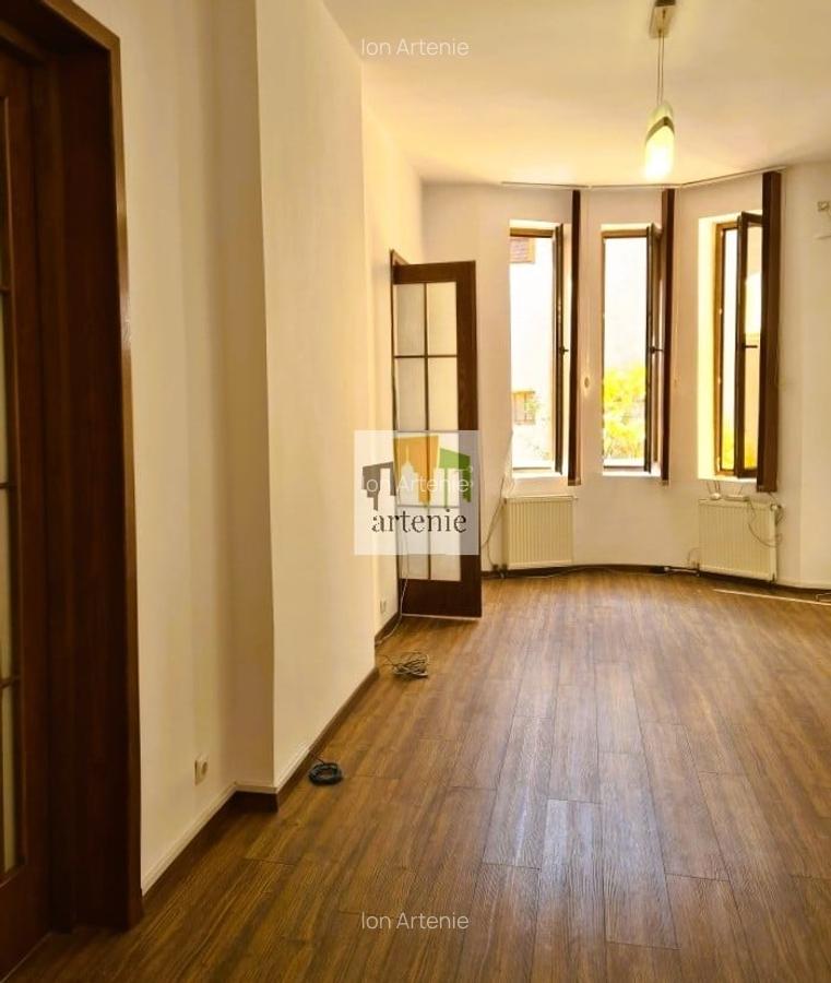 Unirii- Marasesti  vila 120 mp /4 camere/ Birou/ Showroom/ Creatie - 2