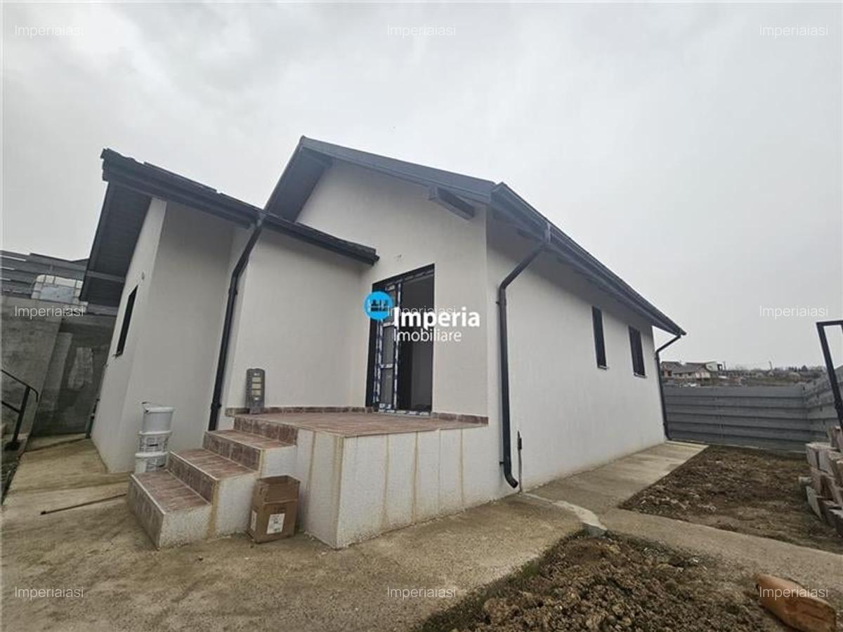 Casa plan parter de vanzare in zona Bucium Visan - 1