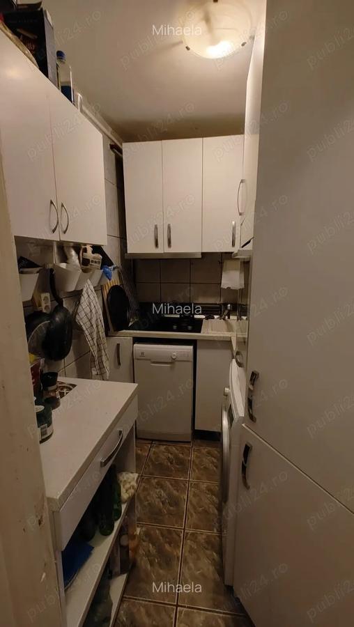 Vand Apartament 2 Camere Decomandat Piata Delfinului - Pret Negociabil - 3