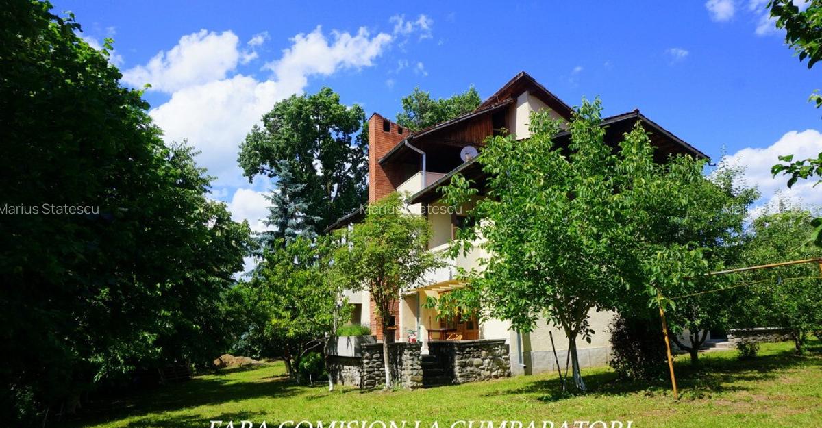 VILA SPECTACULOASA, TEREN 2328 MP - 2 VILA SPECTACULOASA, TEREN 2328 MP - 2