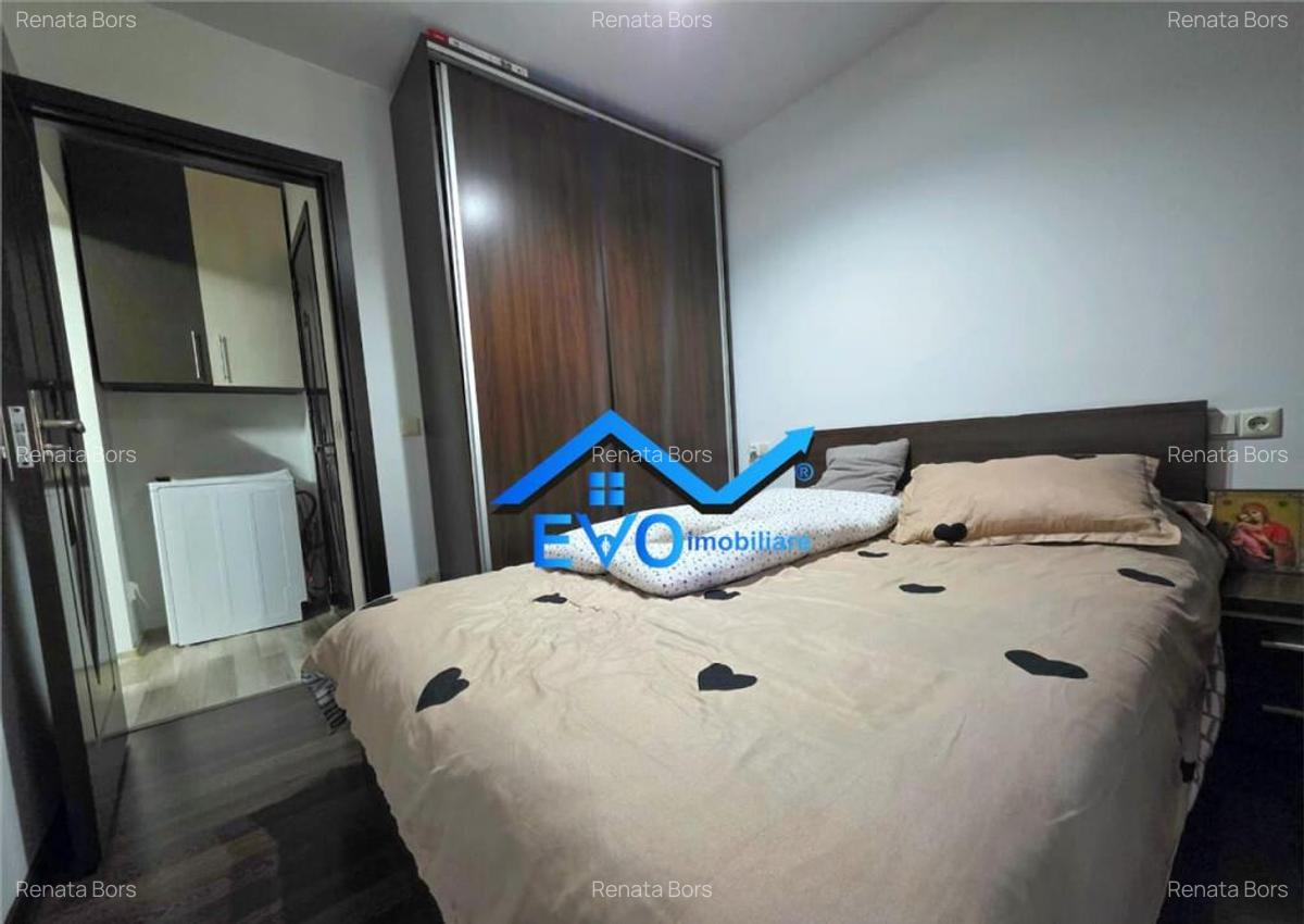 Apartament cu 2 camere , etaj intermediar , zona Podu Ros -I - 5