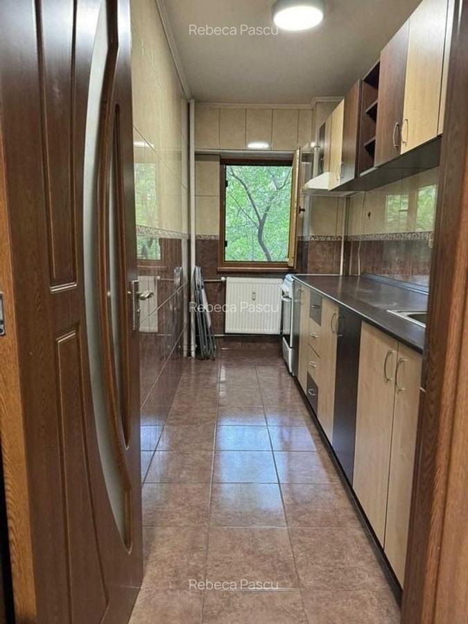 Garsonieră cocheta, mobilată și utilată, etaj 1, metrou Titan - 3