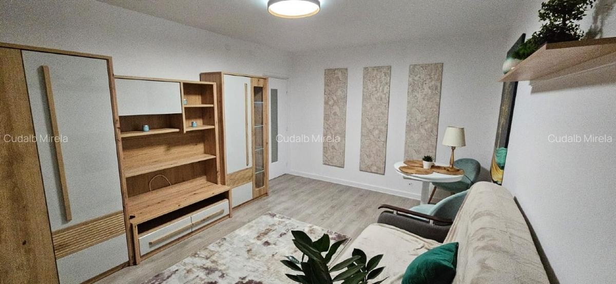 DIRECT PROPRIETAR- GARSONIERA BLOC MIXT- FAVORIT - 13