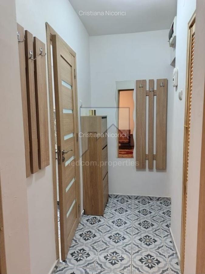 Vanzare apartament de 2 camere Pajura - 3