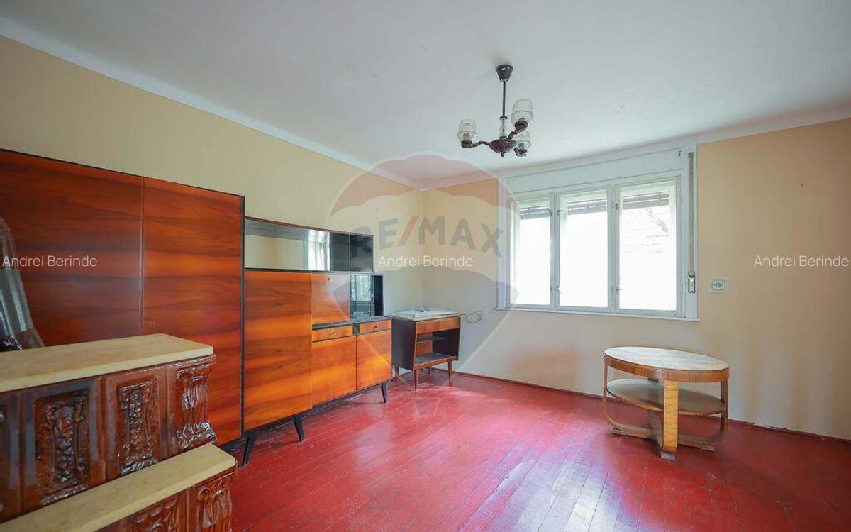 Casa cu 4 camere de vanzare ?i teren 4063 mp, in Ineu... - 6