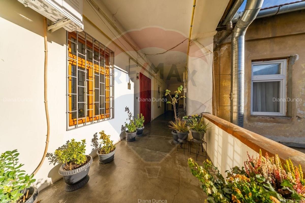 Apartament cu 3 camere semidecomandat, mobilat în Ultracentral - 20
