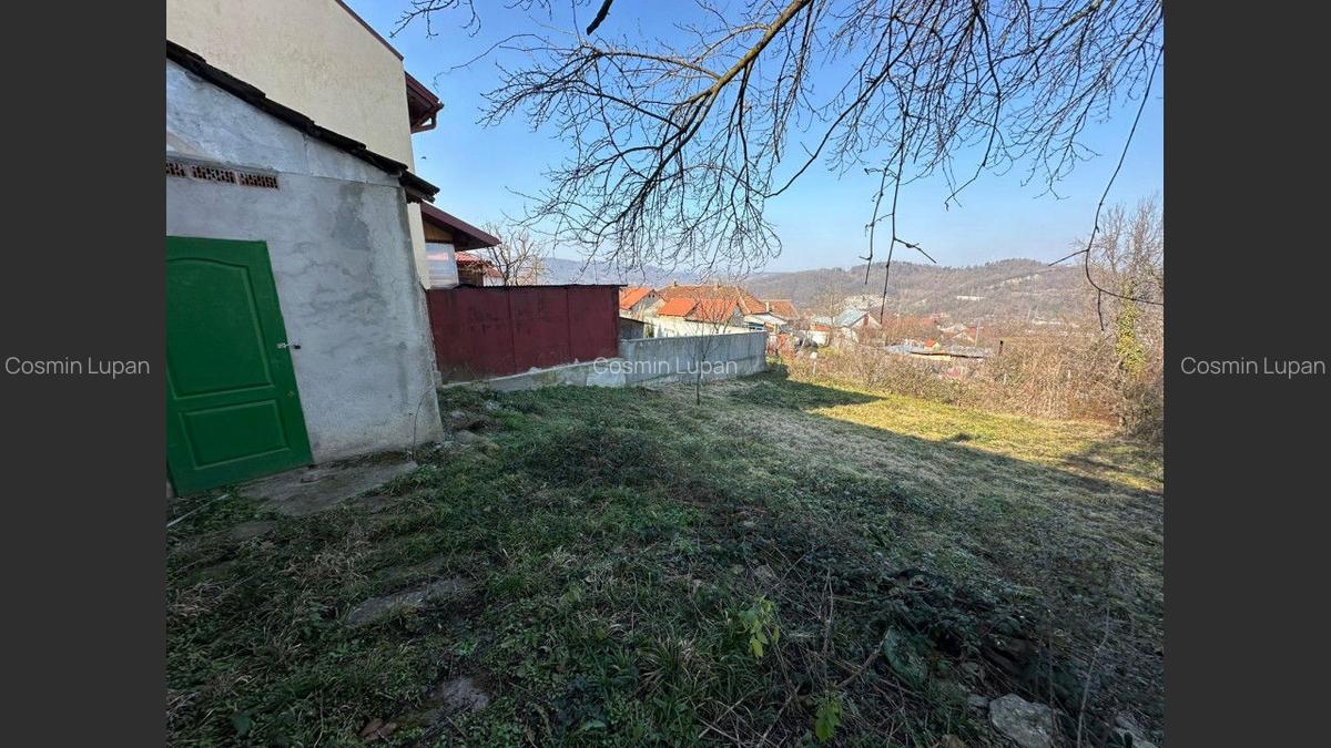 Casa in Poiana Golului cu priveliste frumoasa si 495Mp teren - 4