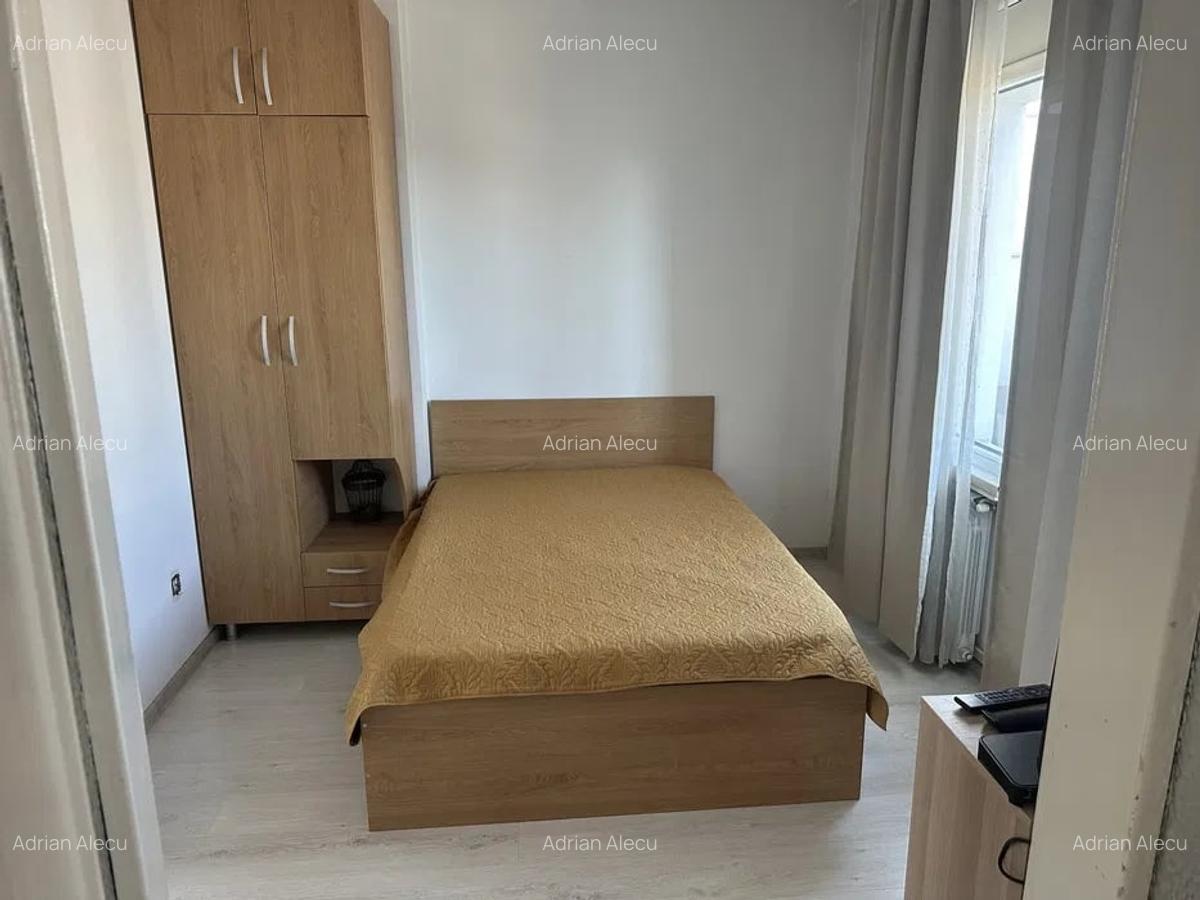 Apartament 2 camere, semidecomandat, 42 mp, centrala, ac, metrou, P-ta Romana - 1