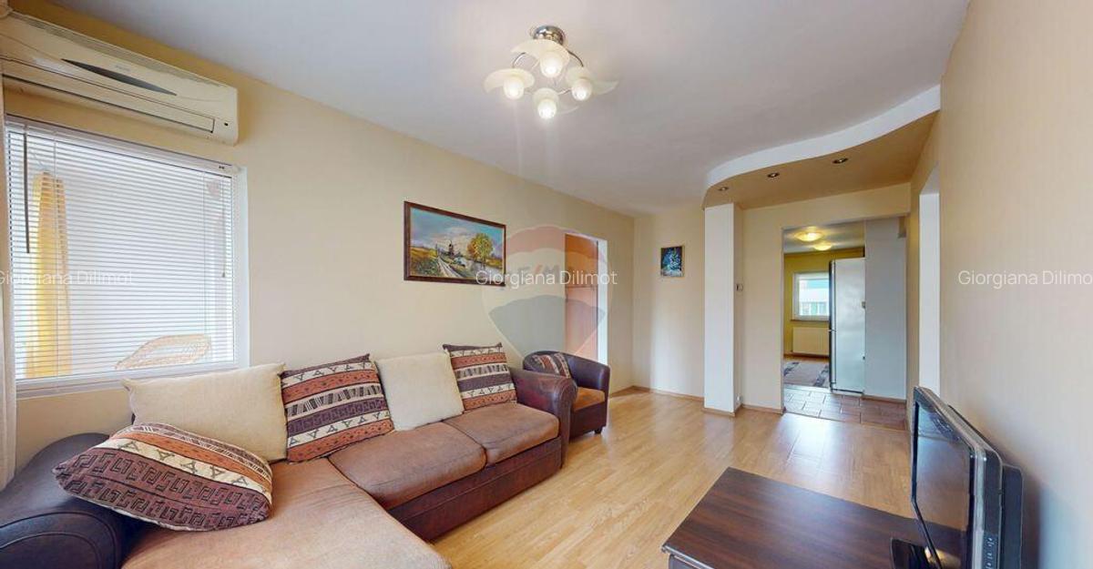 REZERVAT - 4 camere de Inchiriat | PRIVELISTE | JUDETEAN ... - 9