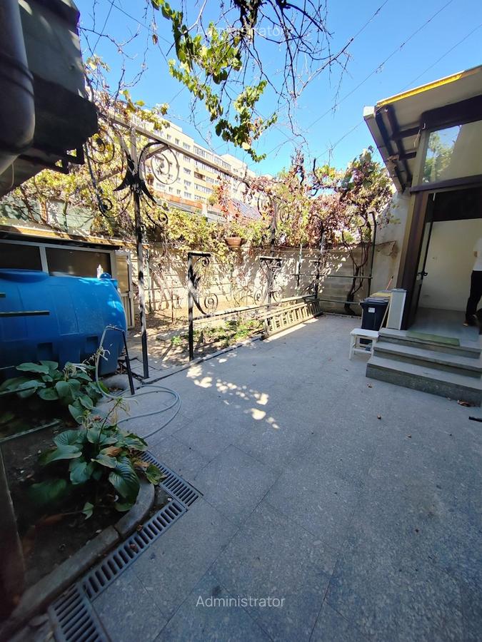 Zona Bd. Lacul Tei vila 7 camere disponibila pentru inchiriere. - 3