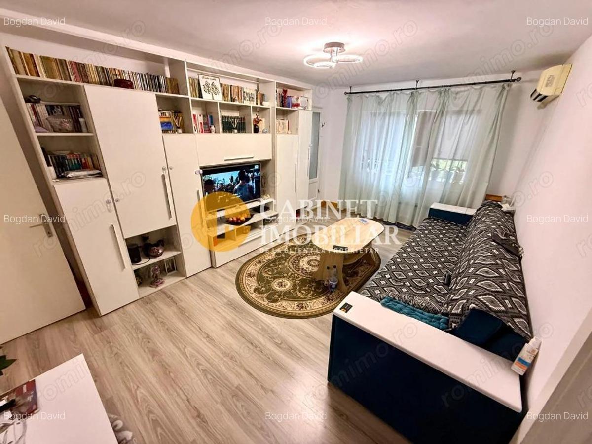 3 Camere SemiDecomnadat - Bloc Fara Risc - Zona Podu Ros - 2