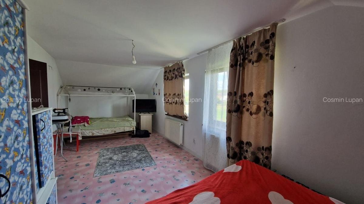 Casă spațioasă cu 4 camere plus teren 5 ari, Baia Mare - 157.000EUR - 16