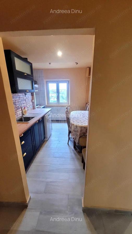 // 3 CAMERE// ULTRACENTRAL// - 3