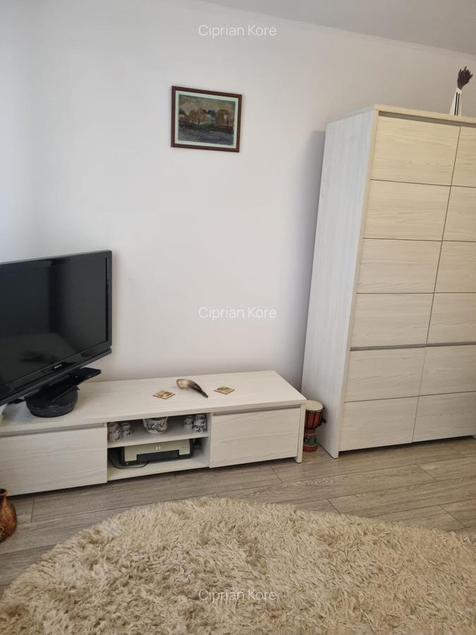 Casă cu 3 camere în Vest - 6