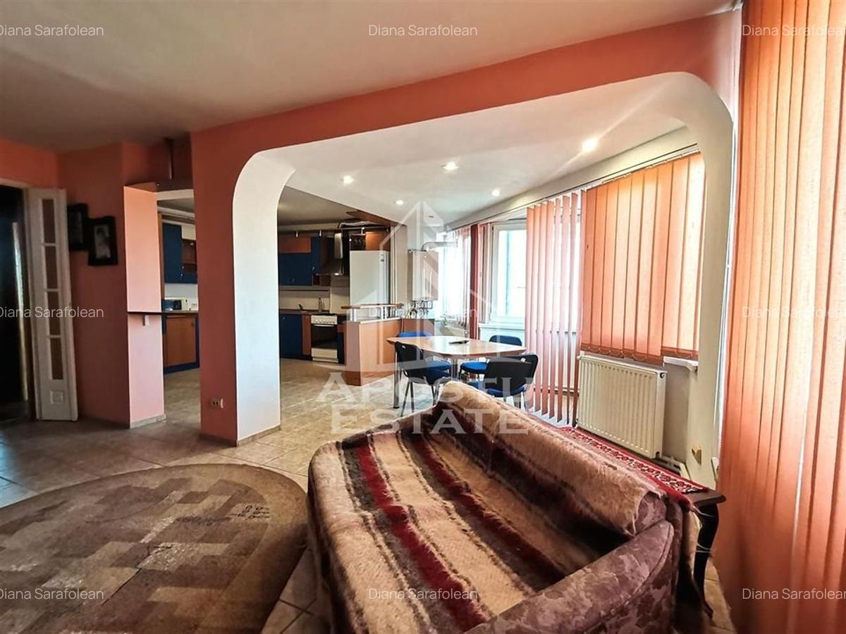 Apartament cu 5 camere decomandat în Fabric - 2