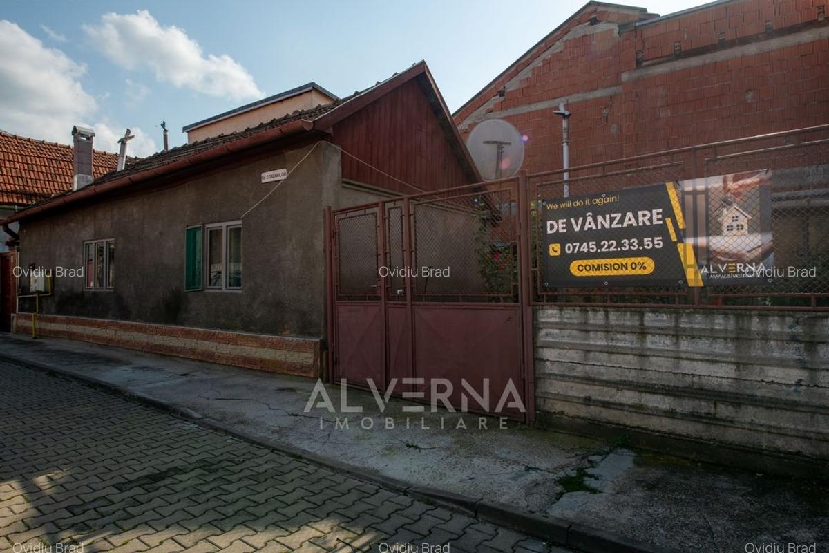 Casa individuala cu 2 camere, teren si acces auto langa Cluj Arena - 1
