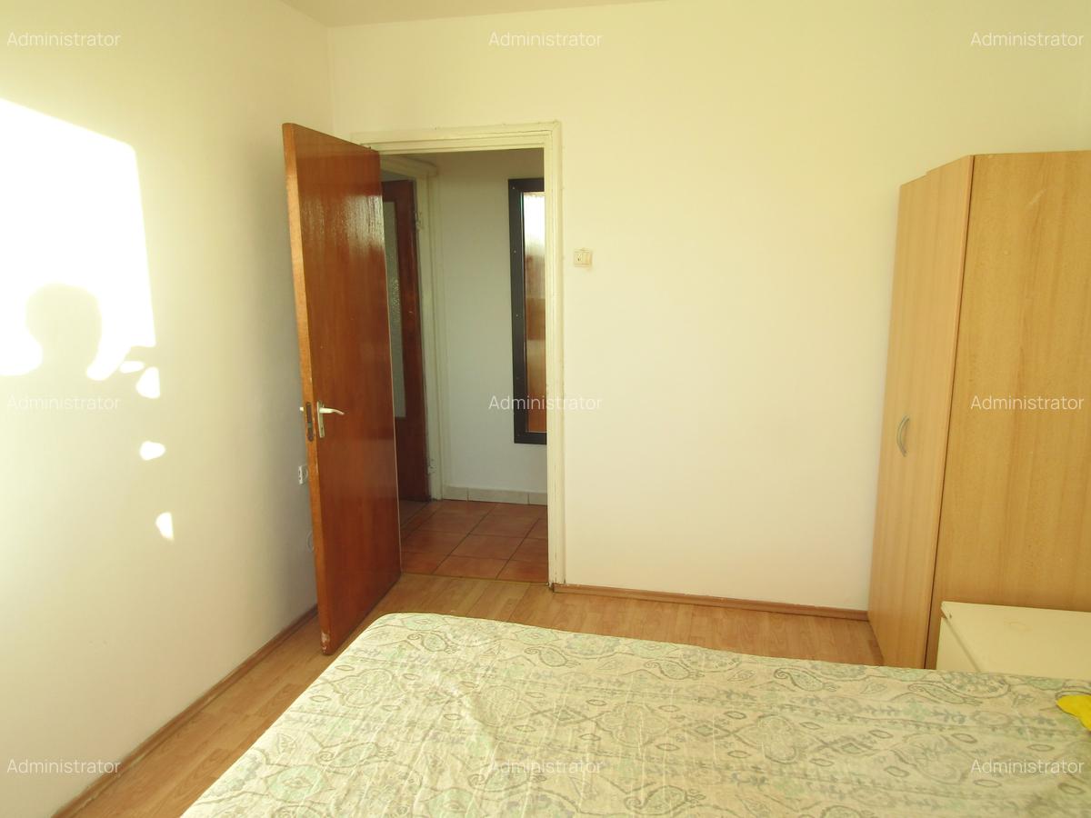 Apartament cu doua camere , zona Mihai Viteazul - 21