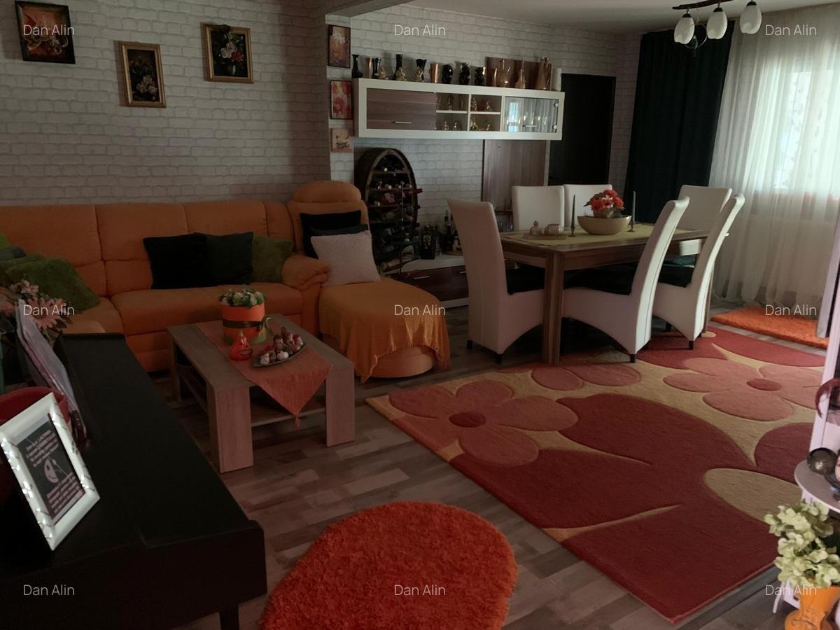 Giroc UM - Casa individuala 128 mp -338 mp Teren - Mobilată și utilată - 17