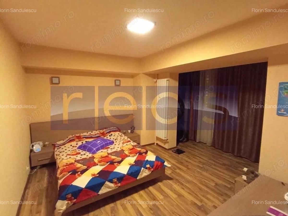 DE VANZARE APARTAMENT 3 CAMERE 84 GORJULUI | DECOMANDAT | METROU - 1