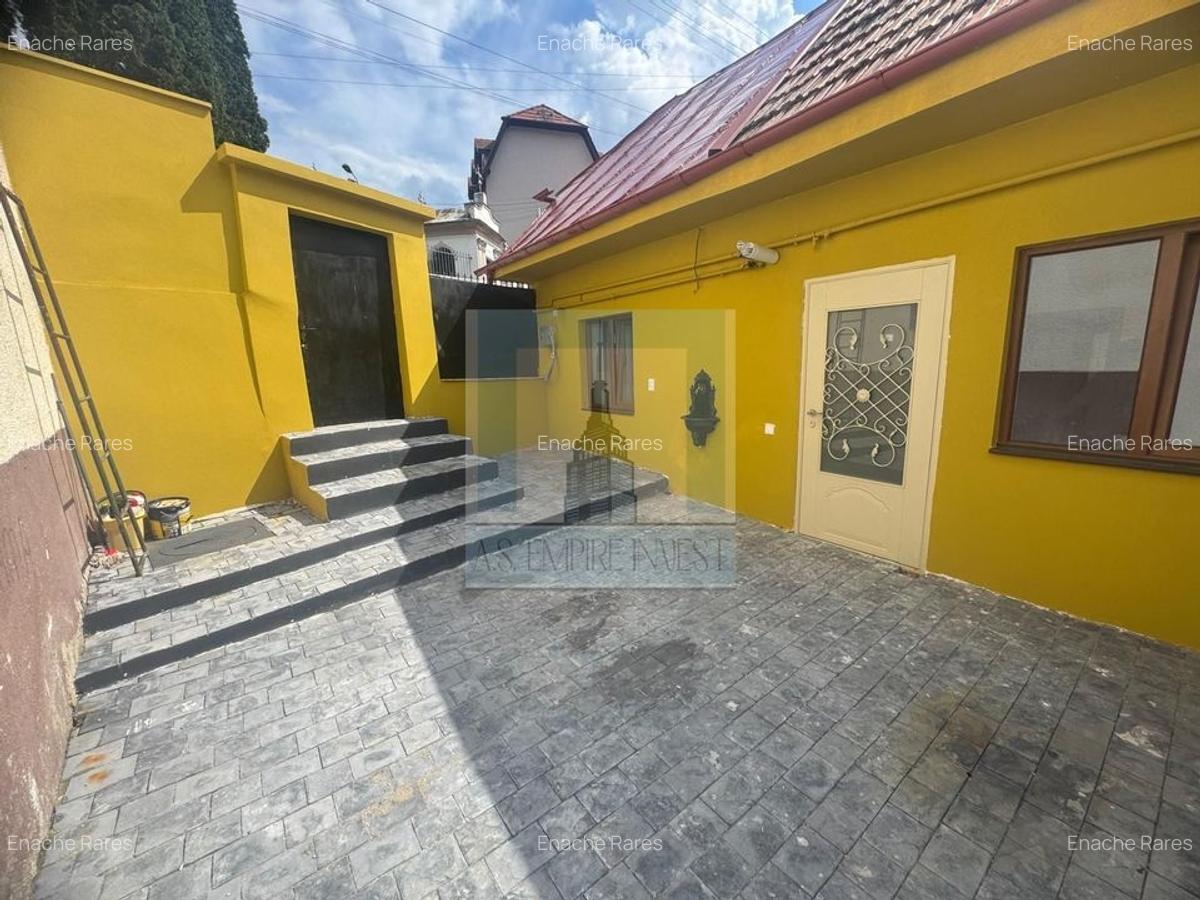 Casă renovată integral, mobilată și utilată - Șchei, Brașov - 1