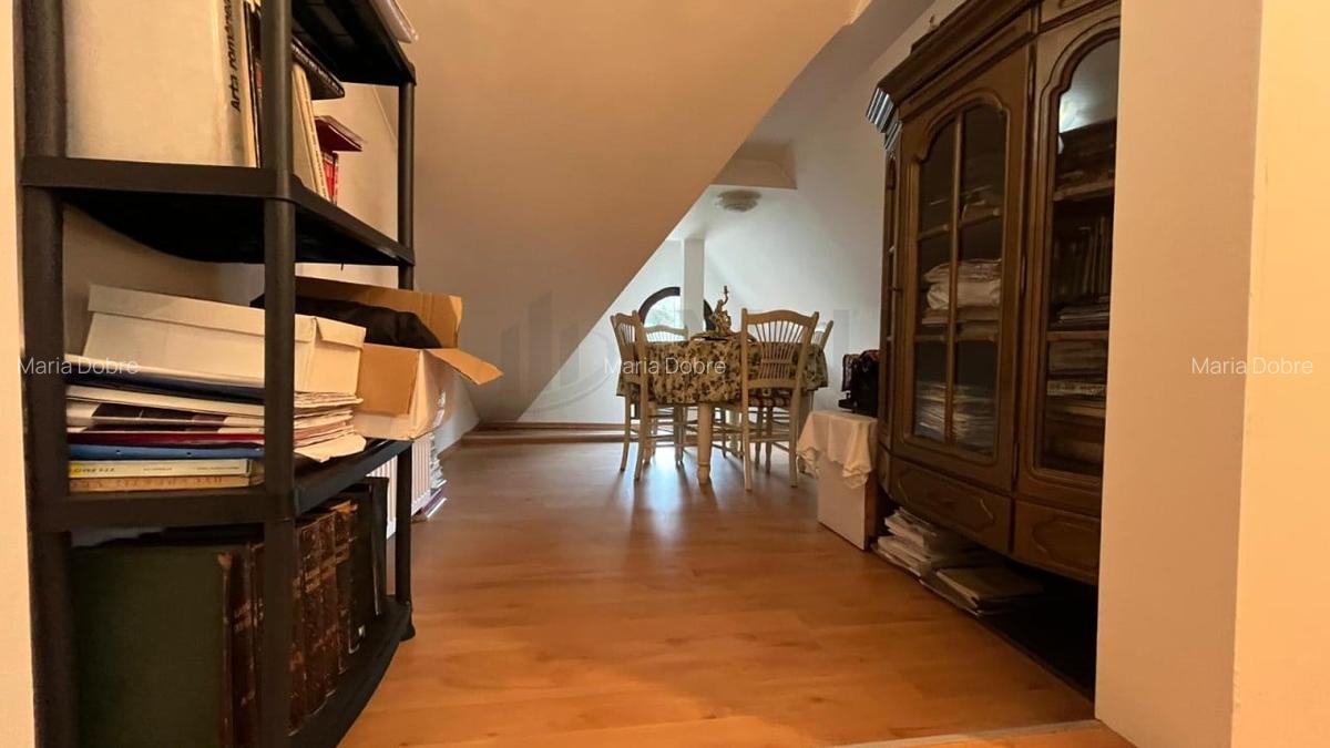 REV2005341 Vila deosebita cu piscina si teren generos Buftea zona exclusivista - 28