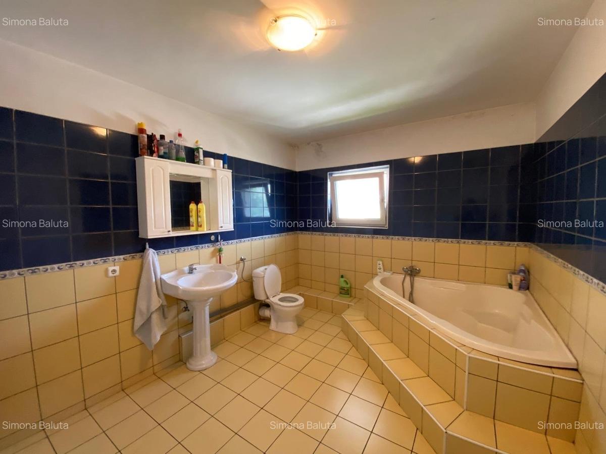 Vanzare casa vila 5 camere zona Crangasi - 15