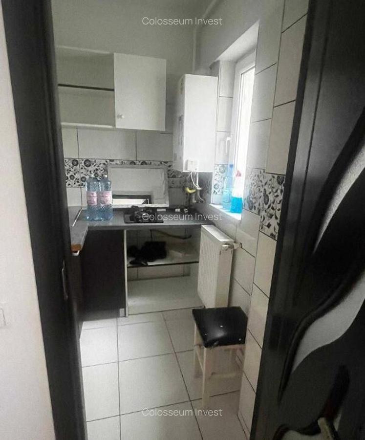 Garsoniera semidecomandat - zona Bartolomeu - 1