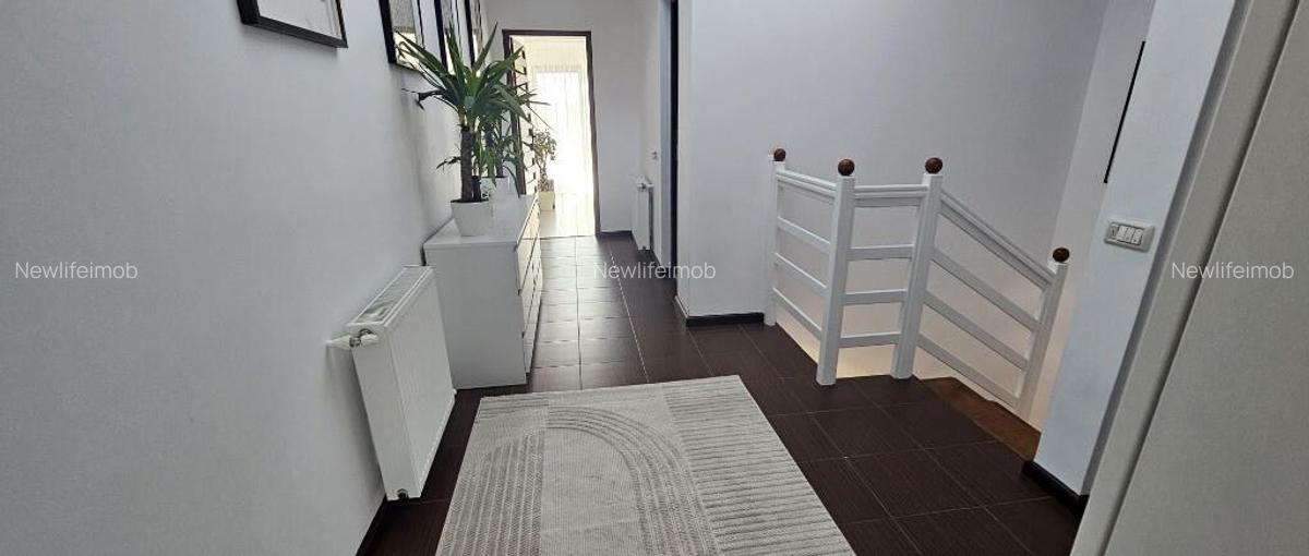 Ovidiu Centru / Casa P+1 - 1