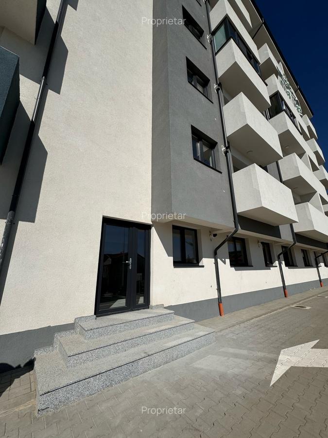 Spatiu Comercial 45mp- parte ansamblu rezidential 99RESIDENCE- in statia STB - 6