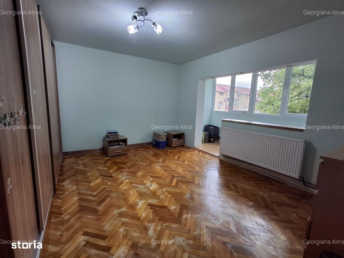 Apartament cu 3 camere decomandat în Aradului - 1