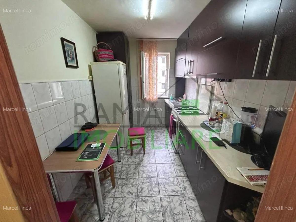Apartament 3 camere Sacele- Electroprecizia - 16