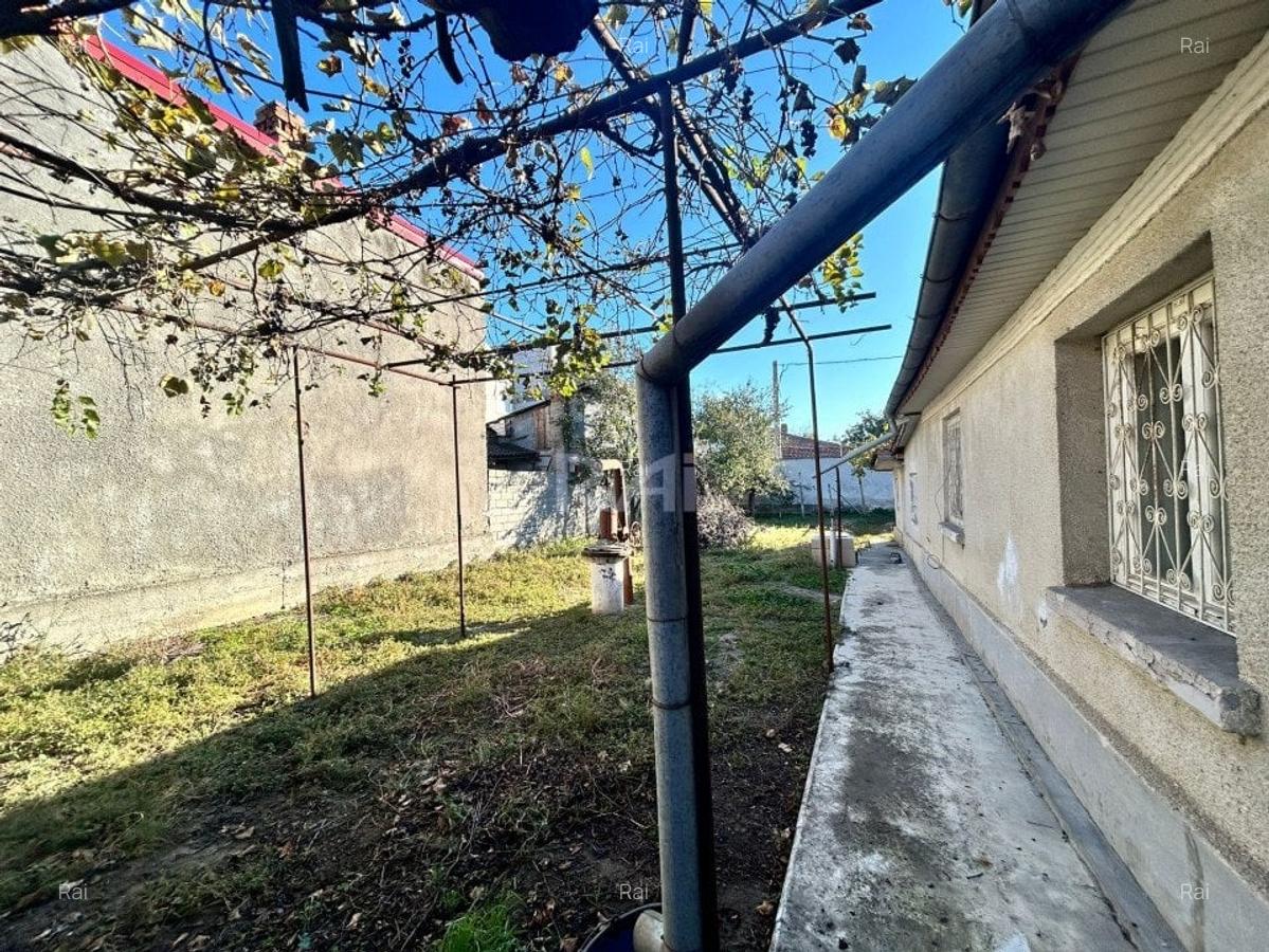 Casa si teren 401mp,toate utilitatile, Craiova,Centrala proprie 145.000Euro| - 4