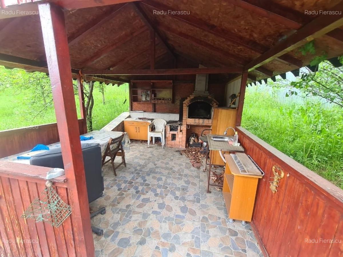 Casă + Anexă pe teren de 1.200 m² în Berislăvești, județul Vâlcea - 13