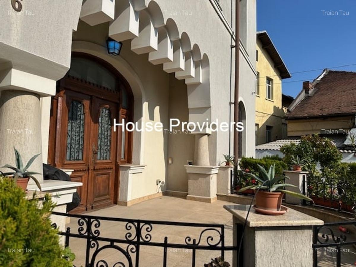 Ultracentral,vila deosebita - 2