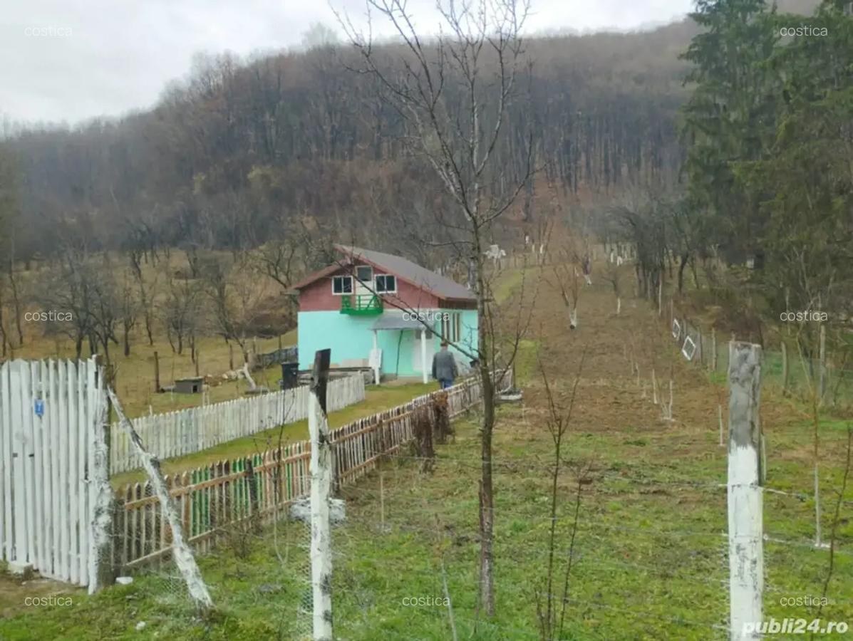 Vand casa teren intravilan 1500 mp - 2